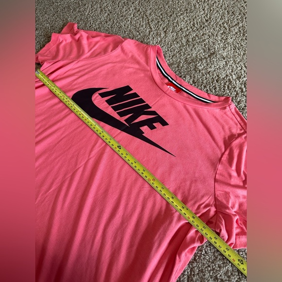 Women’s Nike Sportswear Icon Futura T-Shirt- 1X - Picture 6 of 7